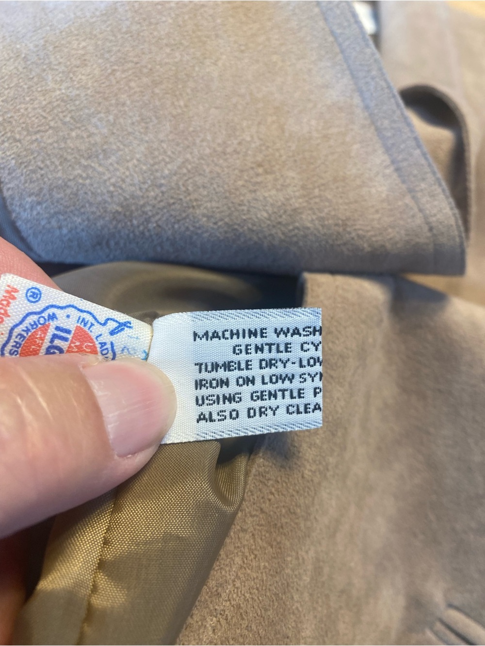 Vintage Russell Taylor Tan Suede-Look Women's Jacket - Picture 8 of 11